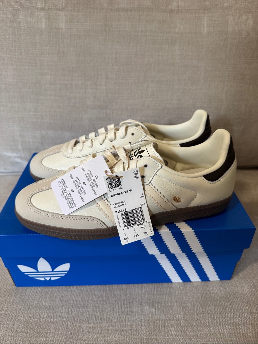 adidas Samba OG Women’s Sneakers in Off White / Wonder White / Aurora Coffee
